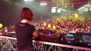 Nina Kraviz closing set  AltaVoZ 31102015 [upl. by Epuladaugairam]