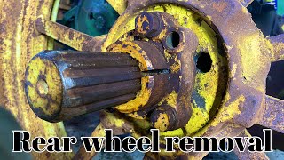 John Deere B wheel removal [upl. by Anitsrhc]