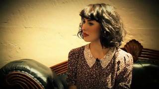 Kimbra interview by EntertainMe [upl. by Harihs25]