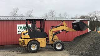 CAT 904B WHEEL LOADER [upl. by Nuarb]