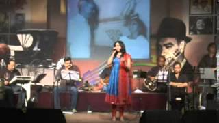 Swapnaja Lele sings quotJaiye Aap Kahan jayengequot Madhuswar Event [upl. by Odlawso]