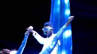 Usher  Mars Vs Venus live  Acer Arena 290311 [upl. by Attenyt]