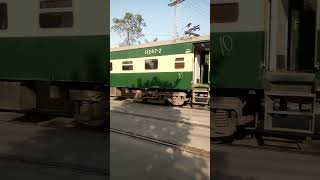 8DN TEZGAM EXPRESS LEADING GEU40 9 0 4 0 [upl. by Zil]