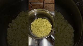 Cream carbonara buldak buldak buldakramen buldaknoodles spicynoodles cooking asmr koreanfood [upl. by Cary536]