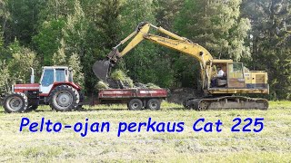 Peltoojan perkaus Cat 225 [upl. by Moran]