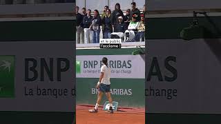 Ambiance très bon enfant entre Tomas Etcheverry et le public 🔥 tennis rolandgarros shorts [upl. by Adiuqal]