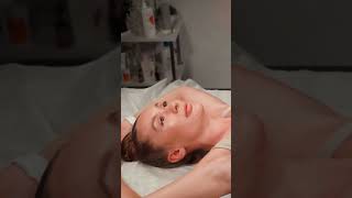 PROPER BACK AND LOWER BACK MASSAGE WITH ELEMENTS OF CHIROPRACTIC AFTER WORKOUT [upl. by Vladamar331]