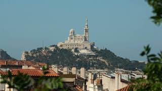 Marseille La Basilique Notre Dame de la Garde un symbole de la ville [upl. by Merete]