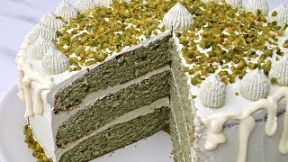 Recette du layer cake à la pistache 🎂 [upl. by Aerdnas54]