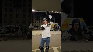 Rollerblades tutorial The Hand Stand [upl. by Vaish]