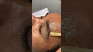 Thick eyebrow waxing tutorial 😮shortsbrows waxing subscribe ♥️ [upl. by Eenafets]