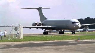 VC10 final landing at st mawgan newquay airport [upl. by Cacilie]