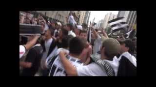 Corinthians Campeão Mundial  Torcedores param a Avenida Paulista [upl. by Anelleh]