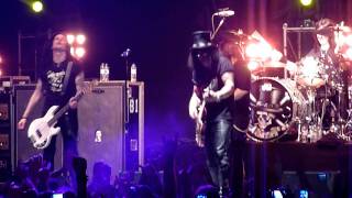 Slash  Patience  Godfather Theme Live Zénith Paris France  12072011 angle 2 [upl. by Meece]