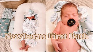 NEWBORNS VERY FIRST BATH AT HOME  DAY IN THE LIFE WITH A NEWBORN  10 DAYS POSTPARTUM [upl. by Arok191]