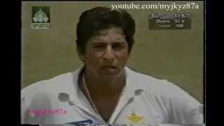 Wasim Akram is Angry after Umpire rejected his appeal [upl. by Elleron]