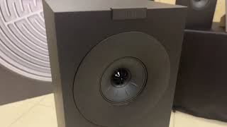 KEF Q7 Meta  Altavoces de suelo [upl. by Nairred]