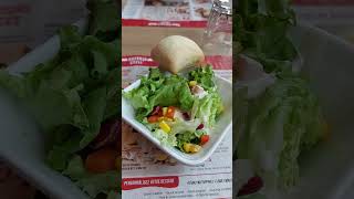 Petite salade de bienvenue  Buffalo grill [upl. by Isaacson]