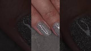 Gelish Vernis UV Dripping in Bling 15mL Flash Glam [upl. by Krik]