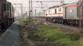 TRAGEDY 🤐Full 150kmph Gatimaan express overtaking Punjab mail at Anant paith VGLJGWL section [upl. by Airec]