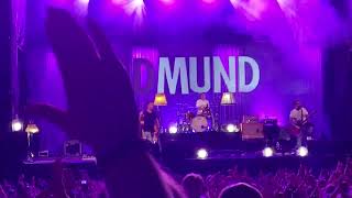 Edmund Live in Wien 2023  Gib Net Auf  Momente [upl. by Milty409]