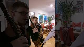 Jingle Bells Tenor Saxophon und Klarinette mit meiner Schuler [upl. by Rovner]