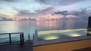 ZweiSchlafzimmerOverwaterVilla mit Pool 🏝️ Top Room Tour im Le Méridien Maldives Resort amp Spa [upl. by Nuahsed]