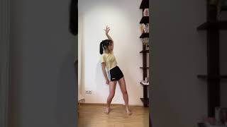 2nd round Kpop online audition Dance  Vocal reveal  Maria  Hwasa [upl. by Yraccaz891]