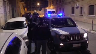 Colpo della DDA di Catania ai trafficanti di uomini [upl. by Nnagem453]