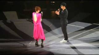 小玩意  talking  熱情的沙漠  鄭秀文 Love MI Concert HK 2009 [upl. by Gault793]