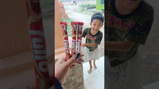 Faris bagi dong wafernya trendingshorts [upl. by Aderf]