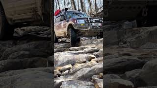 Mitsubishi PajeroShogunMontero Limited working the rocky trail mitsubishipajerowindrock [upl. by Einitsed]