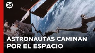 ASIA  Astronautas chinos hicieron la mayor caminata espacial para su país [upl. by Doretta]