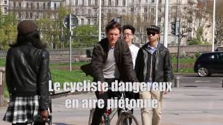 SuperLoveVélo  Épisode 2  Piétonscyclistes une histoire damourcompliquée [upl. by Kcirddot]