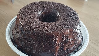 BOLO DE CHOCOLATE  SIMPLES E RÁPIDO [upl. by Leor99]