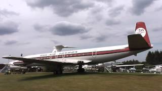 De Havilland DH 106 Comet at Flugausstellung Hermeskeil [upl. by Aihsak]