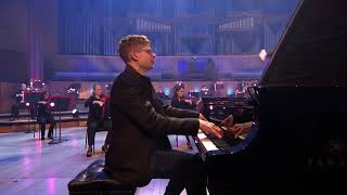 Pavel Kolesnikov performs Tchaikovskys Piano Concerto No1 with the Philharmonia Orchestra [upl. by Arbed]