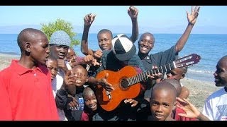 Haiti  Ausbildung für Straßenkinder in PortauPrince [upl. by Carleton]