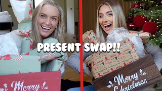 £100 BUDGET Christmas GIFT SWAP with my Mum [upl. by Nylazor592]