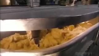 How It’s Made Soda Crackers [upl. by Epoh852]