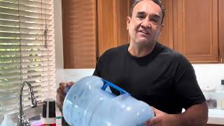 Tip on how to clean your 5 gallon water bottles [upl. by Jammie]