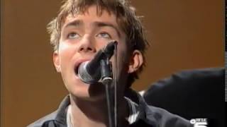 Blur  Stereotypes 1996 Live in Spanish Tv showmpg [upl. by Elboa659]