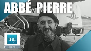 LAbbé Pierre visite Emmaüs Bordeaux en 1968  Archive INA [upl. by Eahcim]