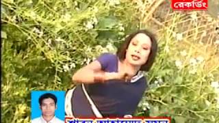 ঠোটে দিল কিস  নার্গিস  Thote Dilo Kiss  Nargis  Bangla Song [upl. by Llorre]