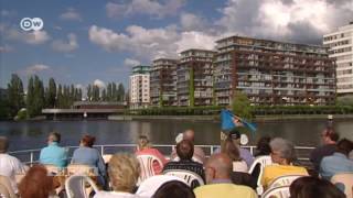 Offizieller Start der Badesaison im Strandbad Wannsee [upl. by Ahsiekat]