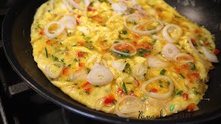 Quick and Easy way to make Tasty and Fluffy Omelette [upl. by Kobe]