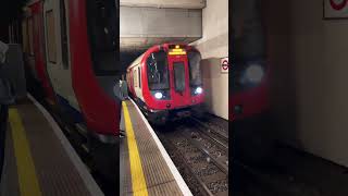 London Underground Trains  Sound of Train  London Tube  Railway  Tunnel [upl. by Dittman]