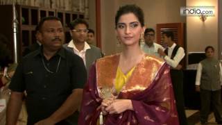 Sonam Kapoor at Lokmat Maharashtra Most Stylish Awards 2017 [upl. by Ahseryt]