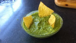 Cómo Hacer Guacamole con tomatillo delicioso [upl. by Drye]