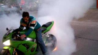 laleli racing team show kawasaki burn out [upl. by Yhtak]